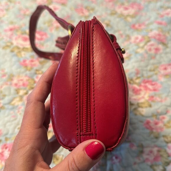 VTG Kenneth Cole HardCase Red Studded Shoulder Bag - Picture 6 of 8